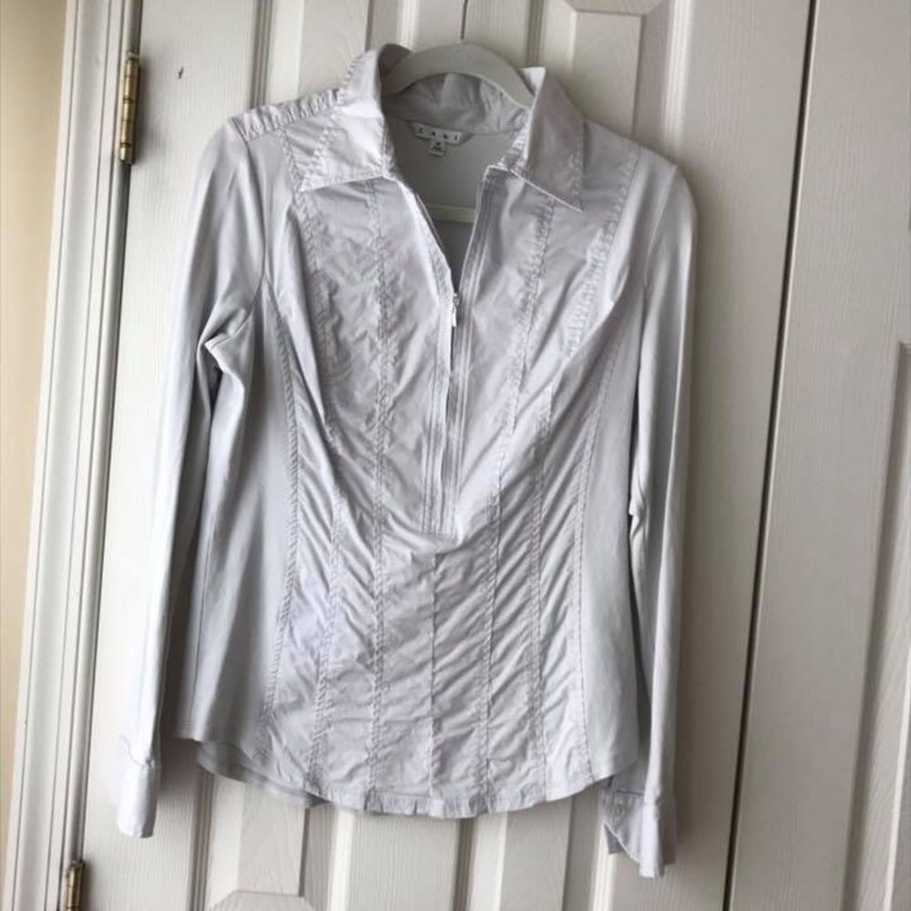 CABI Vintage Zip Up Blouse. Pearl Gray. Size M